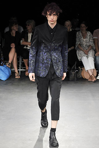 Comme des Garcons / - 2009